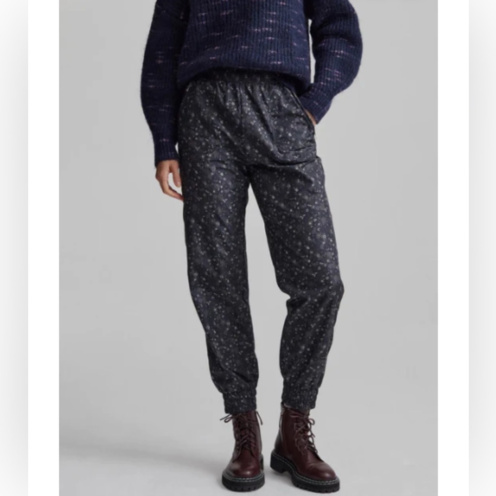 NWT! Beckett Pant Mini Camo Floral - Picture 4 of 8